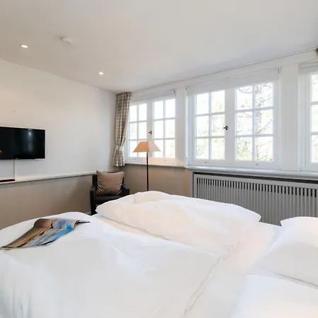 Hausteil Reethues Mit Eigener Sauna, Keitum, Sylt קייטום